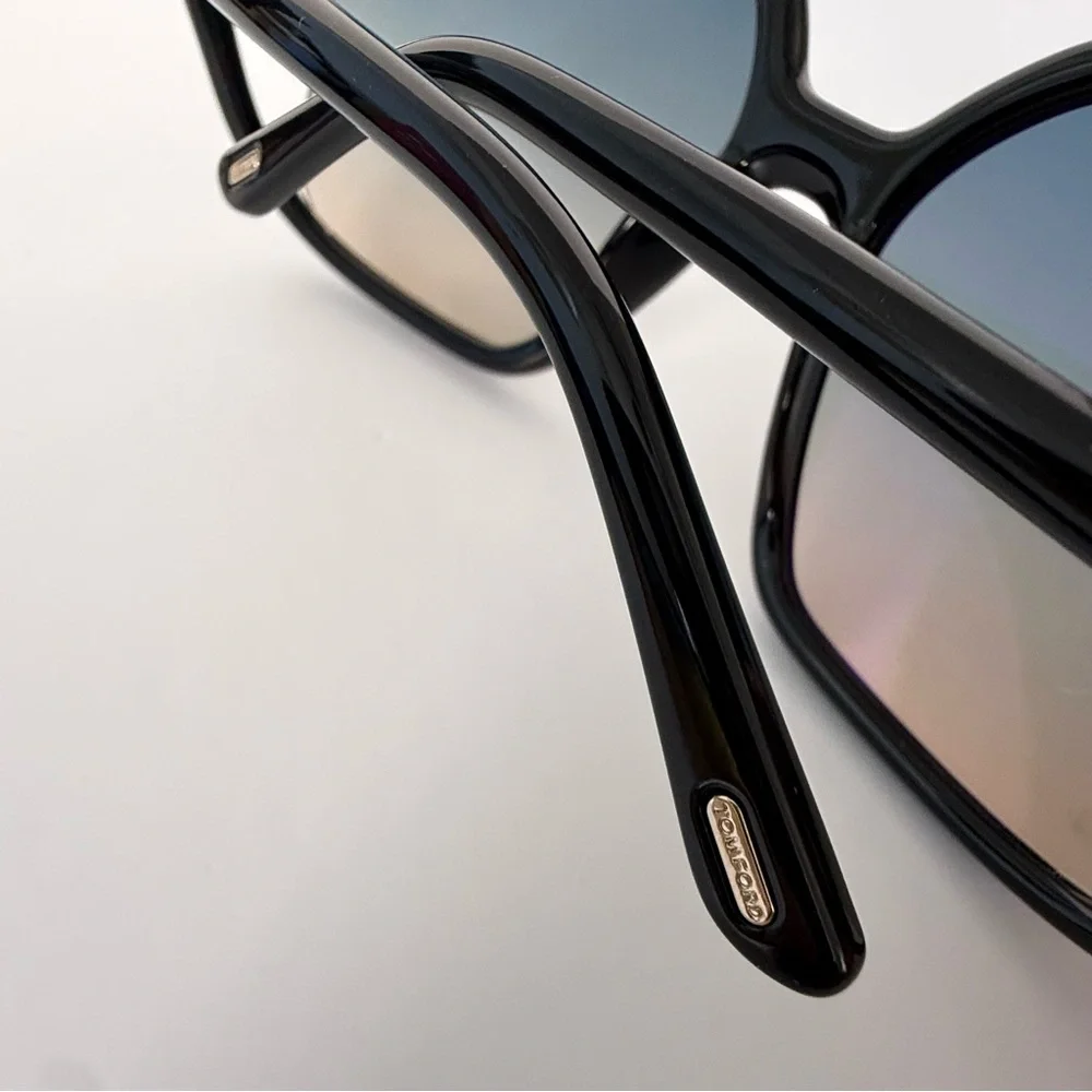 NEW!!! Tom Ford Solange 02 TF1089 01P women sunglasses Authentic